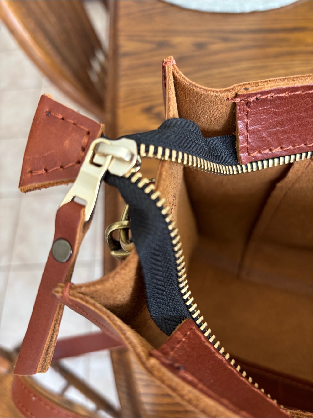 PLG Lola crossbody - Picture 7 of 9